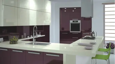 High Gloss Kapaklı Mutfak Dolabı - Parlak high gloss kapaklı Pro-Contract mutfak dolabı.